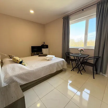 Nm Апарт-отель Шкорпиловци