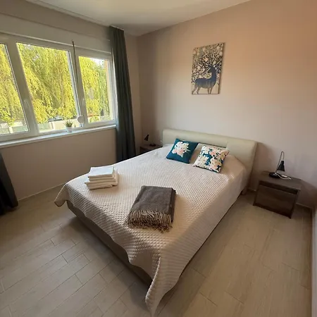 Nm Апарт-отель Шкорпиловци